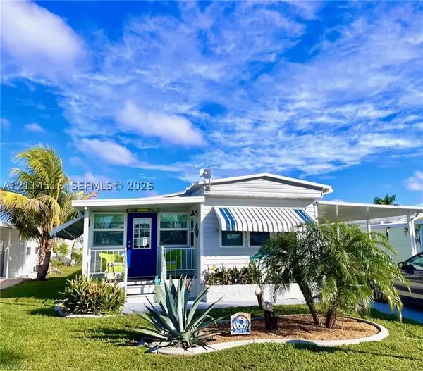 Address Withheld By Seller, Other Fl City, FL 33908