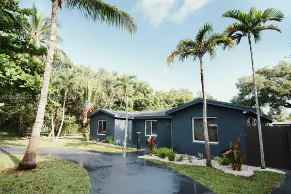 801 NE 144th, North Miami, FL 33161