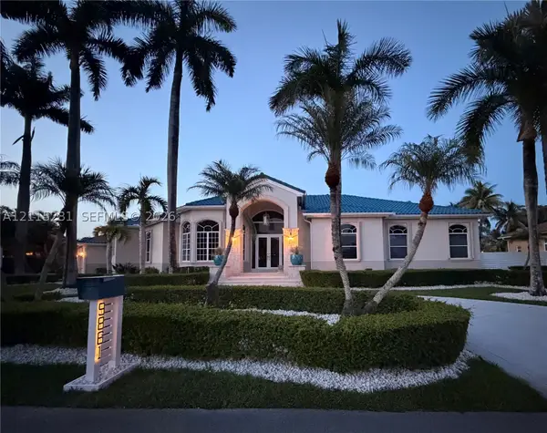 9861 SW 148th, Miami, FL 33176