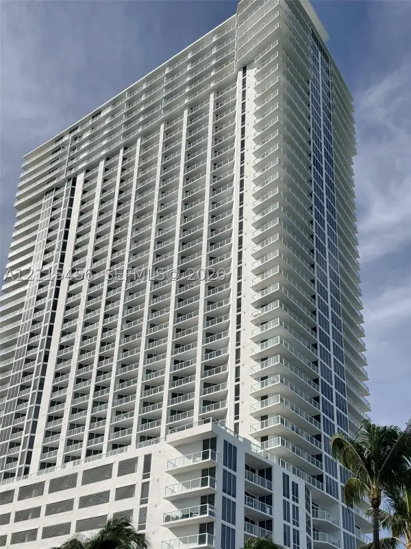 16699 Collins #3101, Sunny Isles Beach, FL 33160
