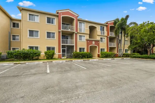 7085 Nova #218, Davie, FL 33317