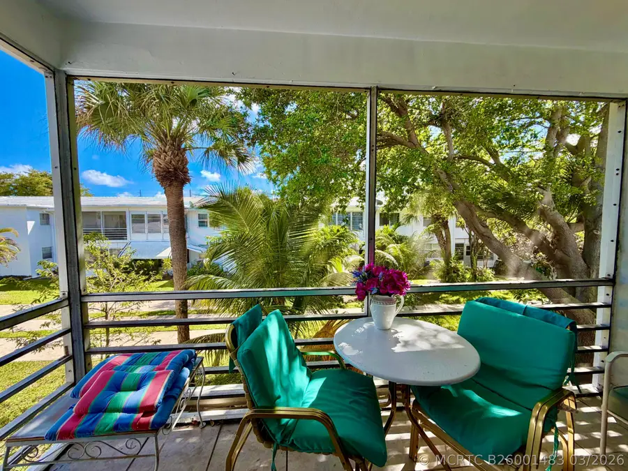 2551 W Golf Boulevard #204, Pompano Beach, FL 33064 - #2