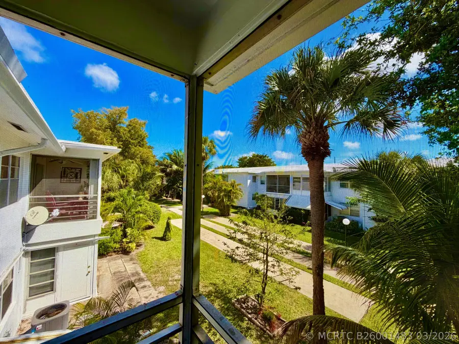 2551 W Golf Boulevard #204, Pompano Beach, FL 33064 - #3