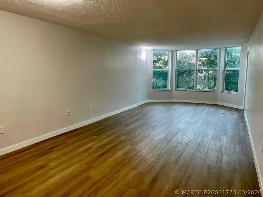 1401 NE 191st Street, Miami, FL 33179 - #2