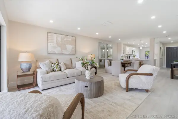 47 Stratford Lane W #F, Boynton Beach, FL 33436