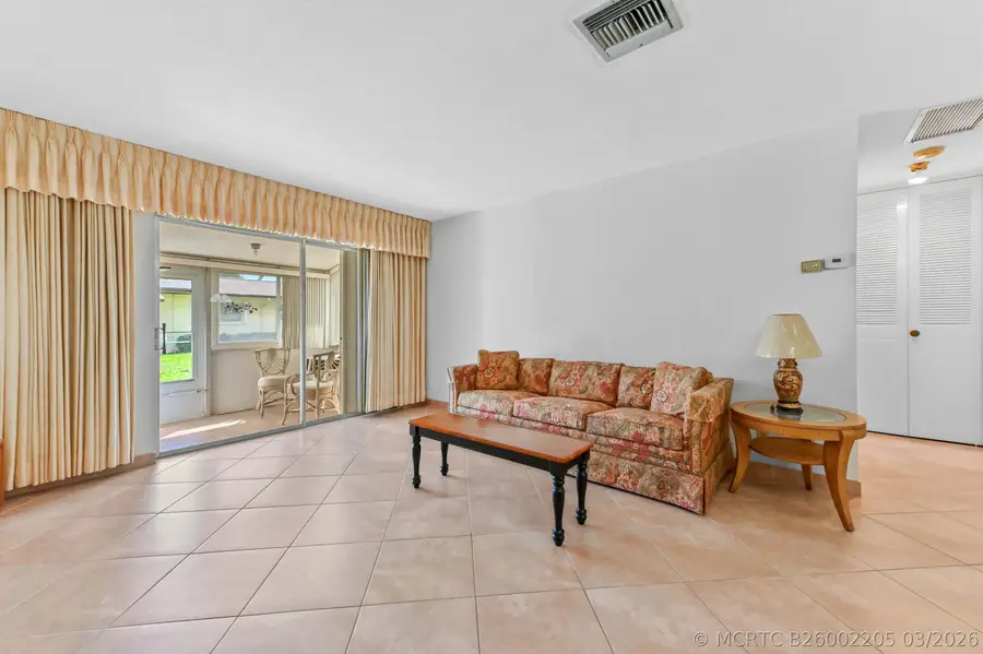 2915 Crosley Drive W #Unit B, West Palm Beach, FL 33415 - #2