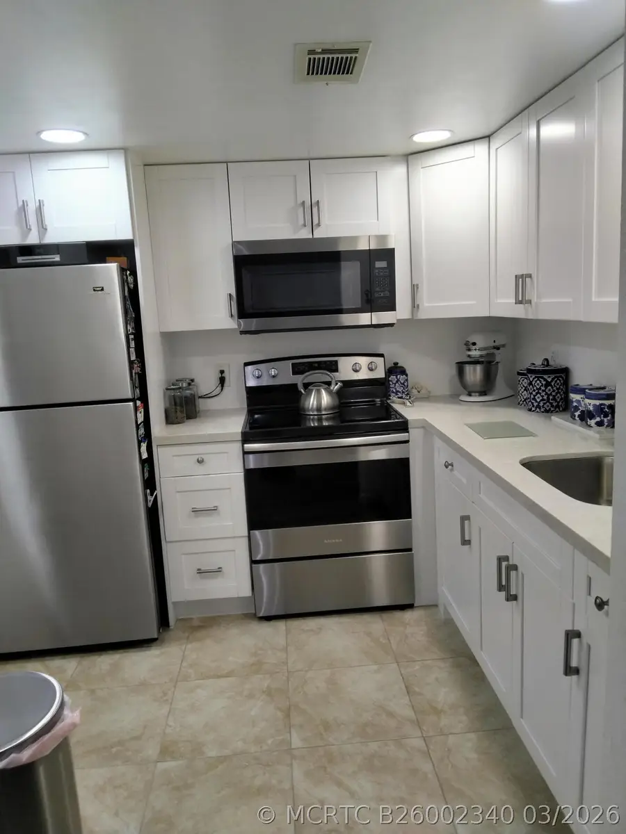399 Brittany #L, Delray Beach, FL 33446 - #3