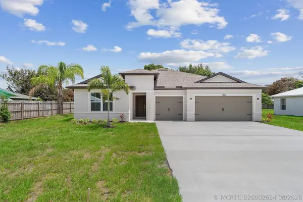 1611 SE Minorca Avenue, Port St Lucie, FL 34952