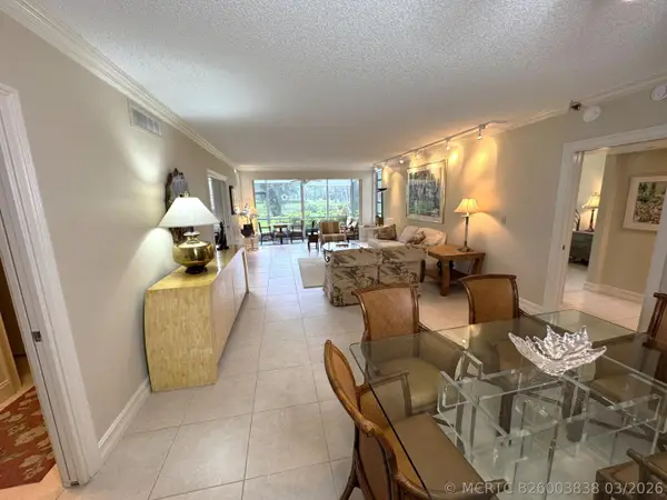 625 Oaks Drive #106, Pompano Beach, FL 33069