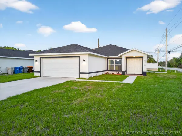 8316 103rd Avenue, Vero Beach, FL 32967