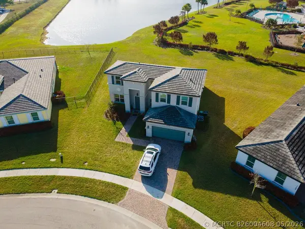 7206 NW Farnsworth Circle, Port St Lucie, FL 34987