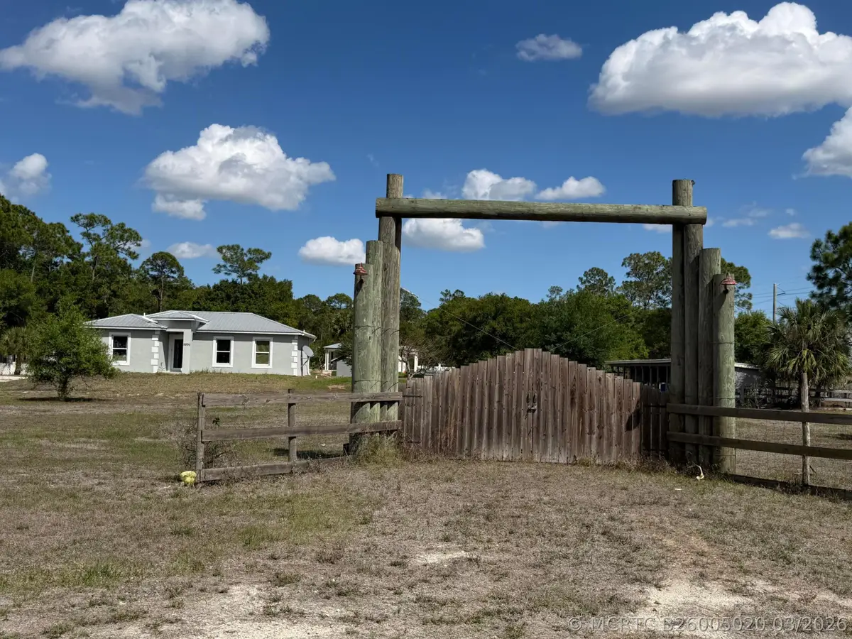 5500 Hendry Isles Boulevard, Clewiston, FL 33440 - #1