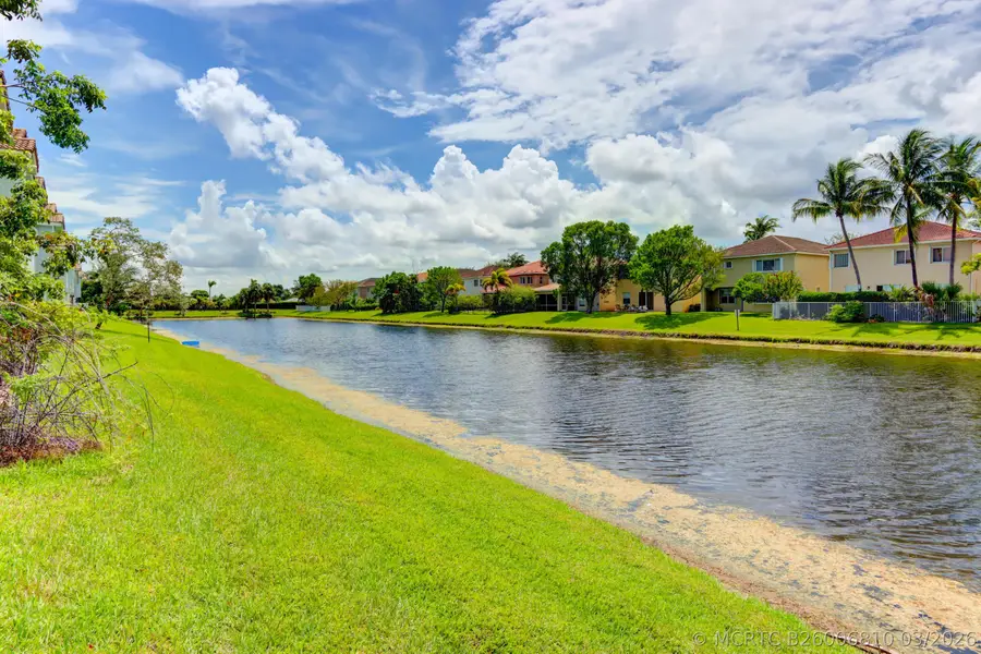3061 Laurel Ridge Circle, Riviera Beach, FL 33404 - #3
