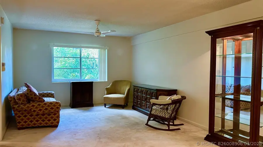 639 W Oakland Park Boulevard #207d, Oakland Park, FL 33311 - #2