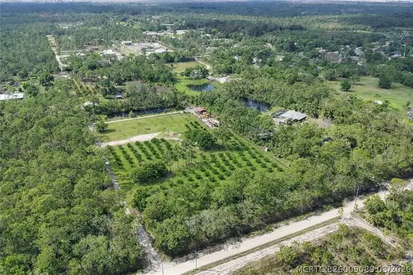 Address Withheld By Seller, Fellsmere, FL 32948