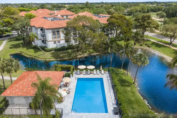 7370 Orangewood Lane #302, Boca Raton, FL 33433
