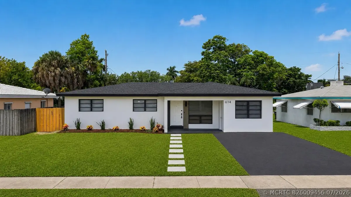 614 N 32nd Court, Hollywood, FL 33021 - #1