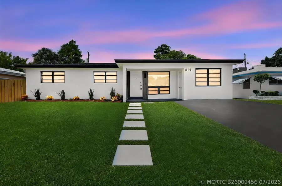 614 N 32nd Court, Hollywood, FL 33021 - #3