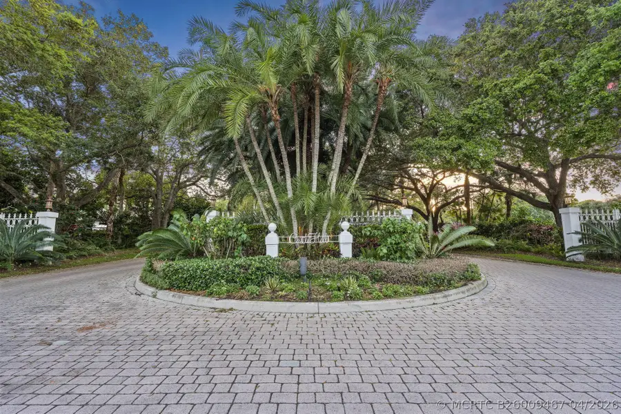 4 Castle Hill Way, Stuart, FL 34996 - #2