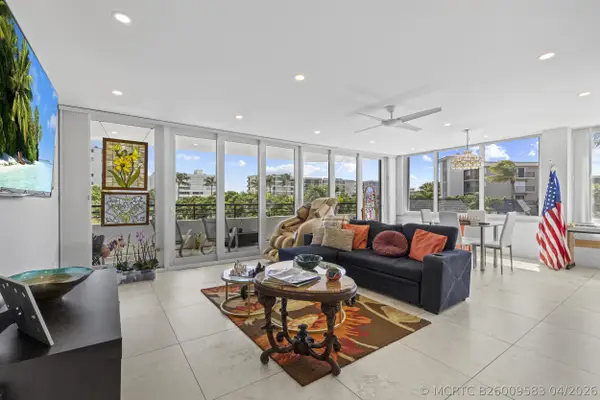 3589 S Ocean Boulevard #306, South Palm Beach, FL 33480