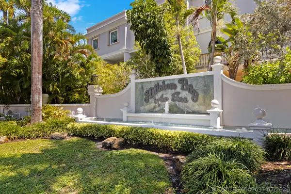 1792 Bay Drive #27, Pompano Beach, FL 33062