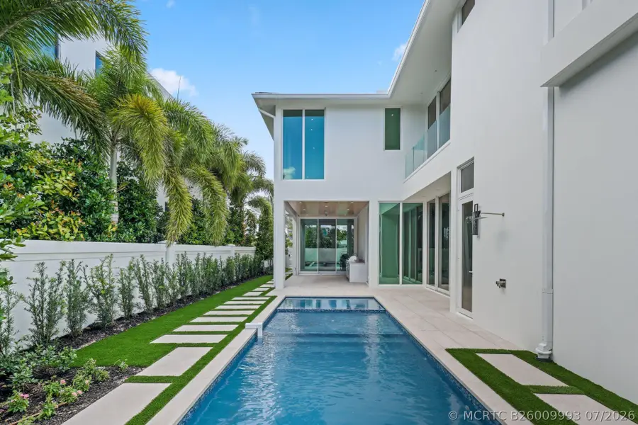330 Grove Place, Delray Beach, FL 33444 - #2