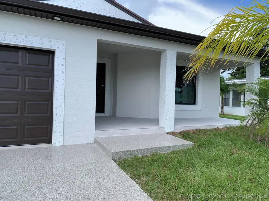 46 Florida Way, Port Saint Lucie, FL 34952 - #2