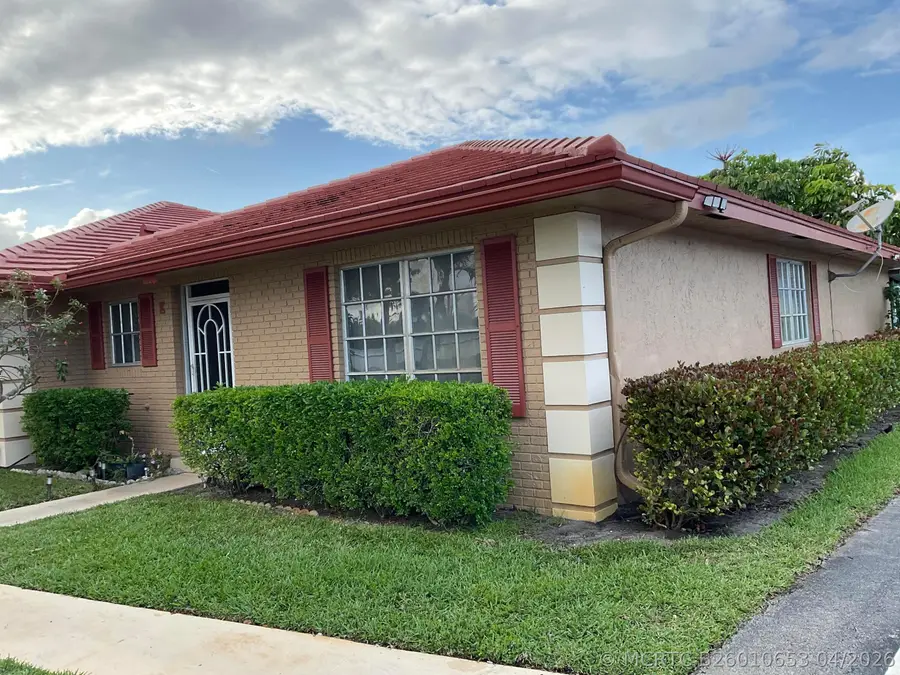 1473 SW 27th Avenue #1e, Boynton Beach, FL 33426 - #2