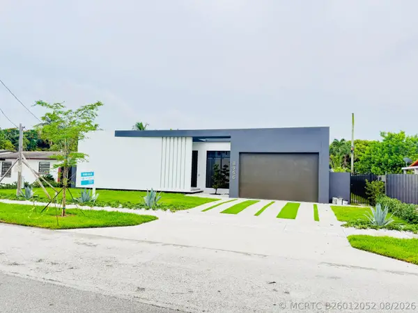 8966 SW 40th Terrace, Miami, FL 33165