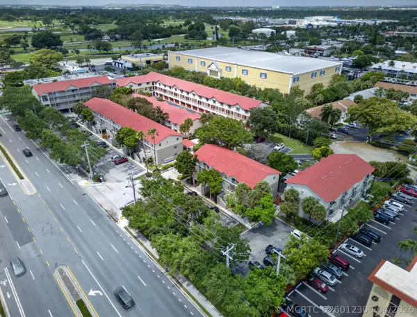 2501 NE 14th Street #301, Pompano Beach, FL 33062
