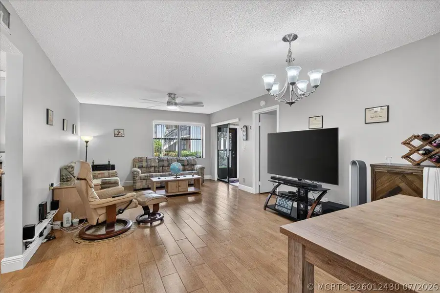 7633 Tahiti Lane #101, Lake Worth, FL 33467 - #2