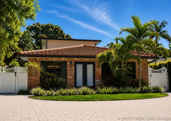 702 S Atlantic Drive, Lantana, FL 33462
