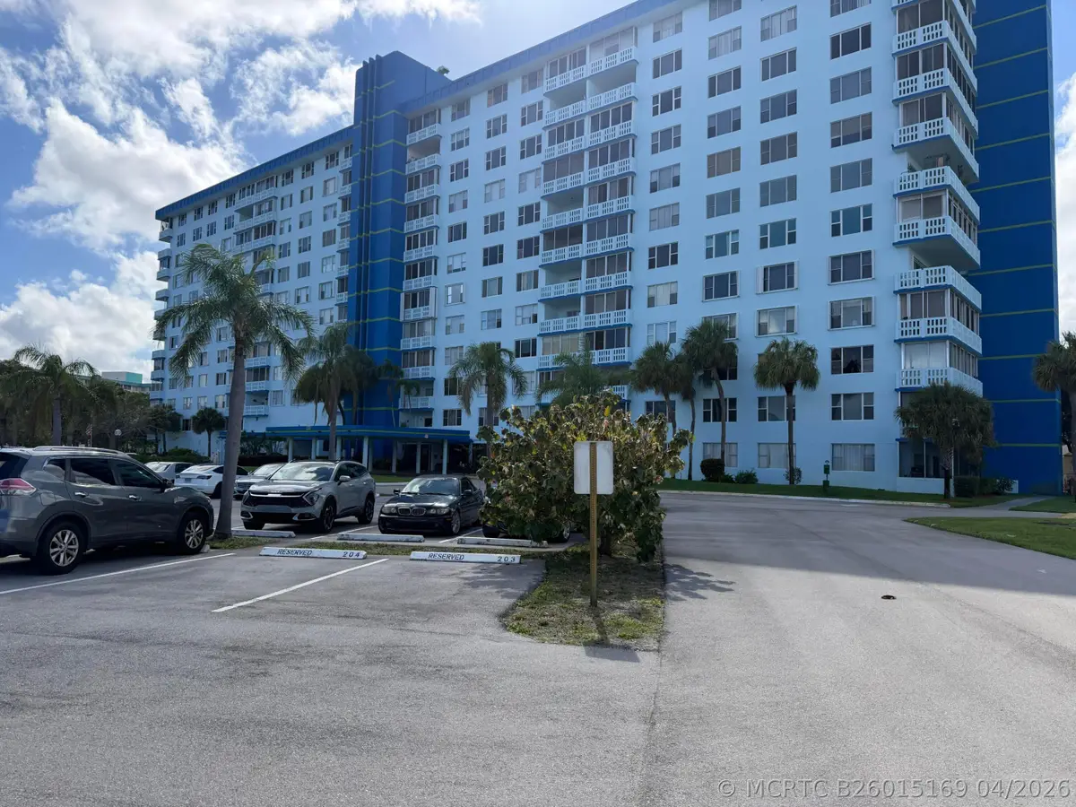 4001 Hillcrest Drive #510, Hollywood, FL 33021 - #1
