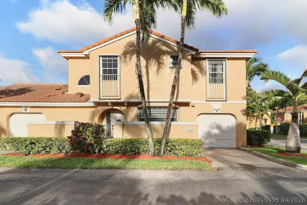 11303 Lakeview Drive #8-m, Coral Springs, FL 33071