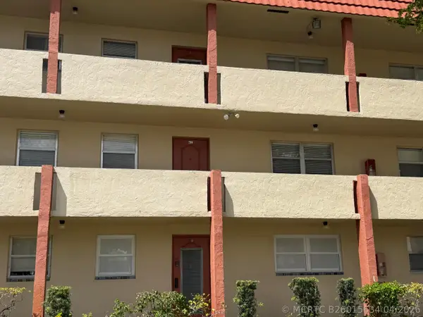 8051 Sunrise Lakes Drive N #210, Sunrise, FL 33322