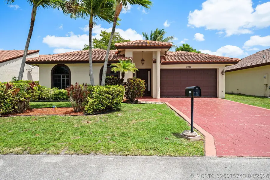 7039 Golf Pointe Circle, Tamarac, FL 33321 - #3