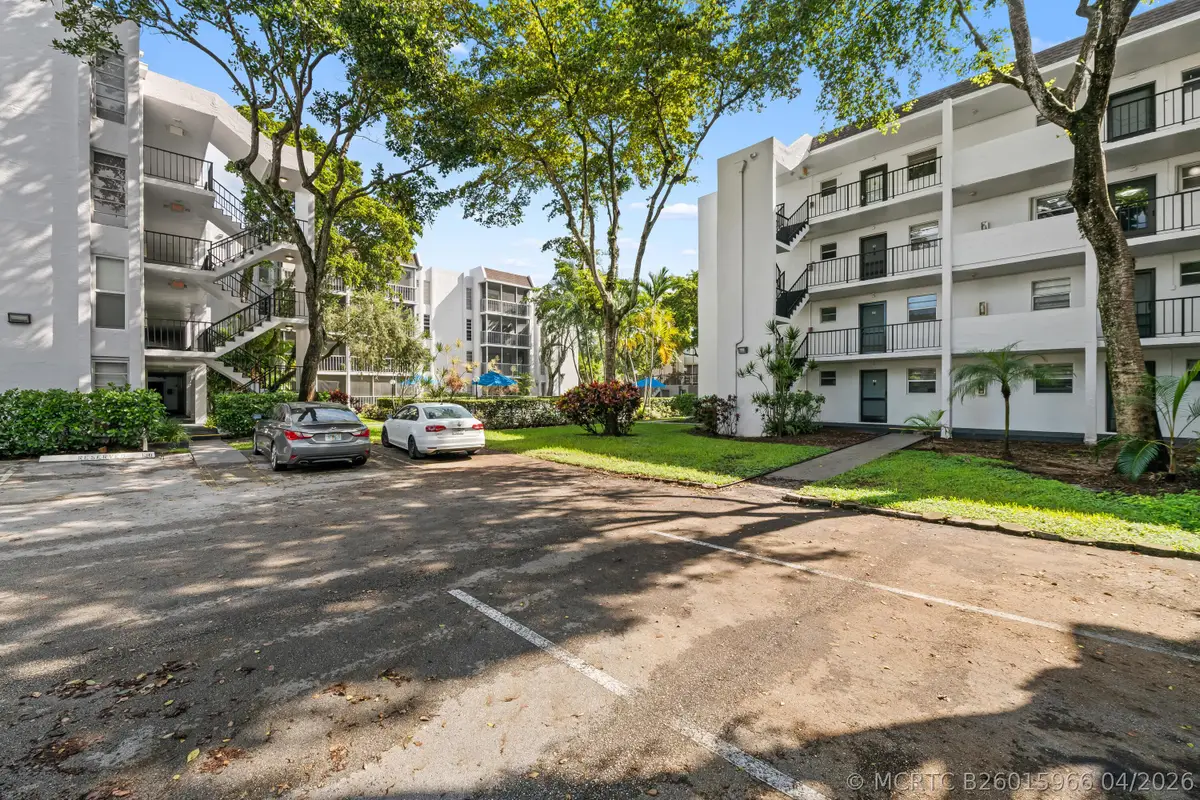 471 N Pine Island Road #302d, Plantation, FL 33324 - #1