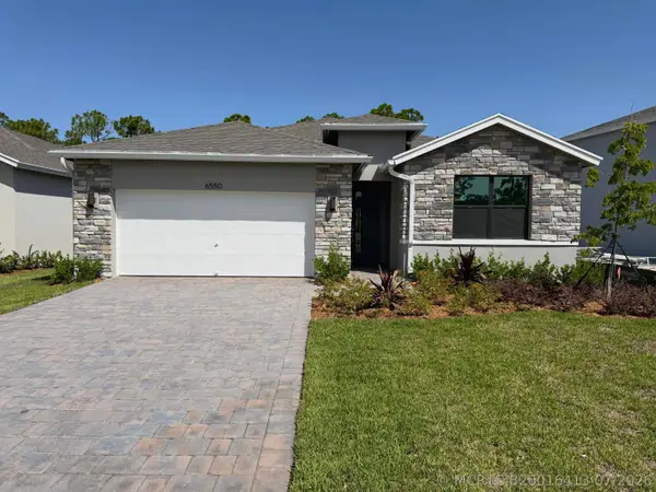 6550 SE Park Trace Drive, Stuart, FL 34997