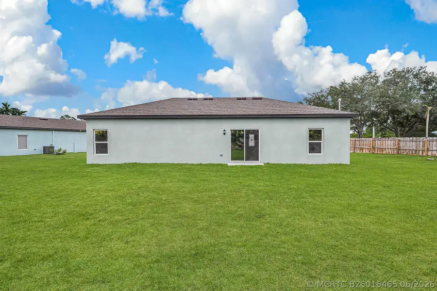 8835 W 98th Avenue, Vero Beach, FL 32967 - #3