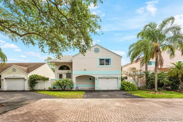 331 NW 101st Terrace, Pembroke Pines, FL 33026