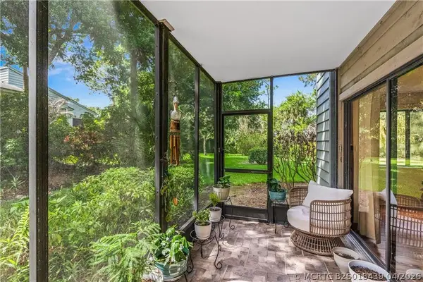Address Withheld By Seller, Vero Beach, FL 32966
