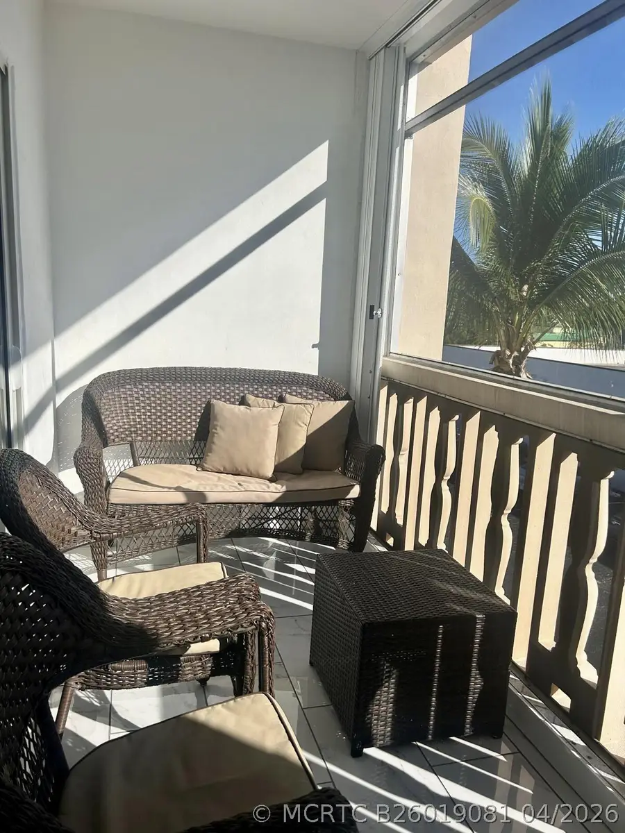 410 SE 2nd Street #323, Hallandale Beach, FL 33009 - #2