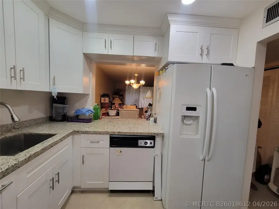 5945 Del Lago Circle, Sunrise, FL 33313 - #2