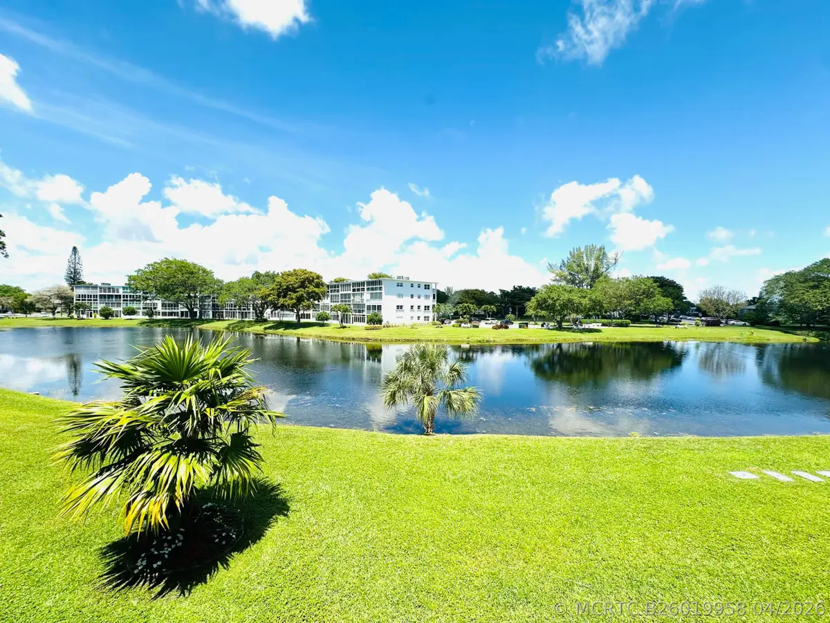 2132 Cambridge F, Deerfield Beach, FL 33442 - #1
