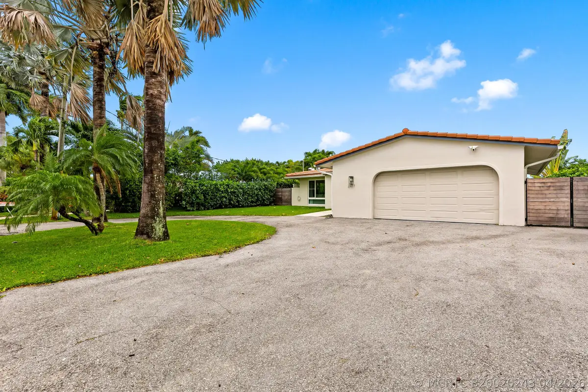 2417 NE 19th Avenue, Wilton Manors, FL 33305 - #1