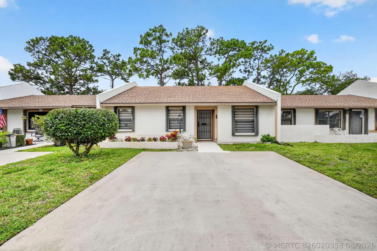 6105 Fairfield Circle, Greenacres, FL 33463 - #1