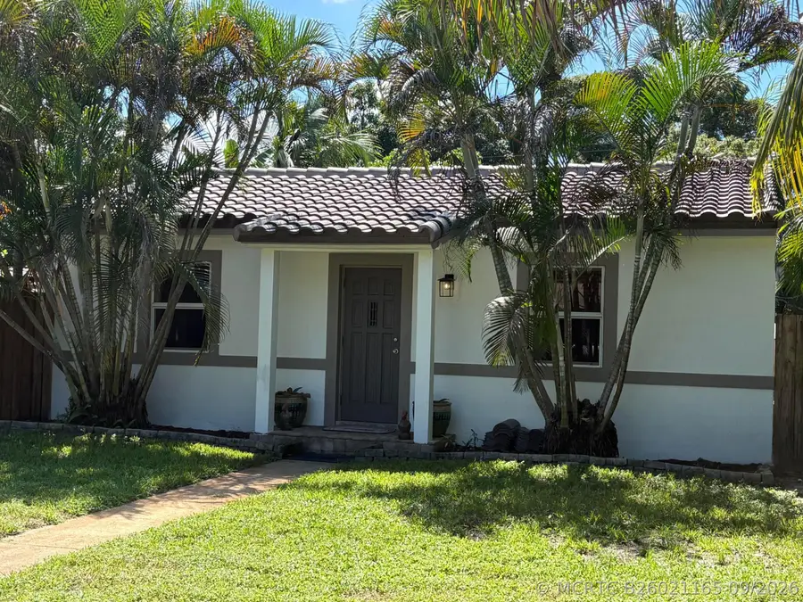 820 SW 18th Court, Fort Lauderdale, FL 33315 - #2