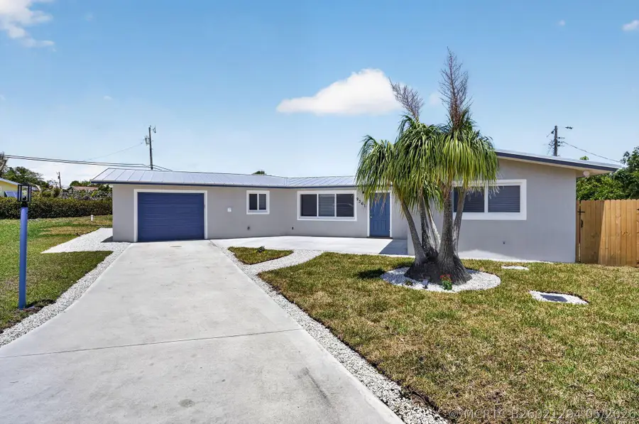 9361 SE Duncan Street, Hobe Sound, FL 33455 - #2