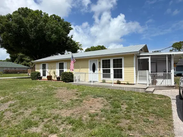 2326 SW 15th St Street Sw, Vero Beach, FL 32962