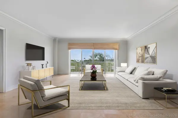 250 Bradley Place #606, Palm Beach, FL 33480